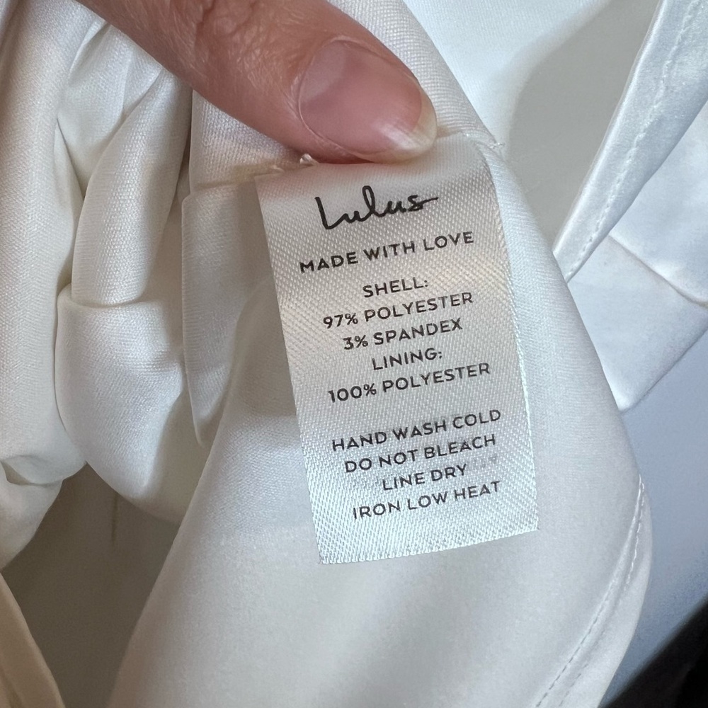 NWT LULUS Front Bow Mini Dress. Size Small - Picture 7 of 8